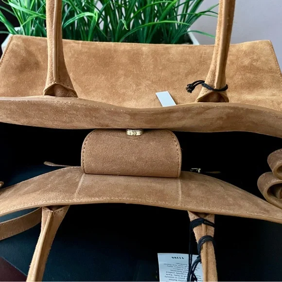 CLAUDIA FIRENZE Golden Italian Suede Satchel - Picture 6 of 10